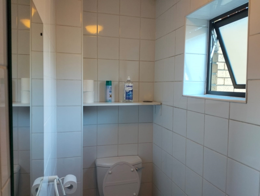 To Let commercial Property for Rent in Eversdal Western Cape